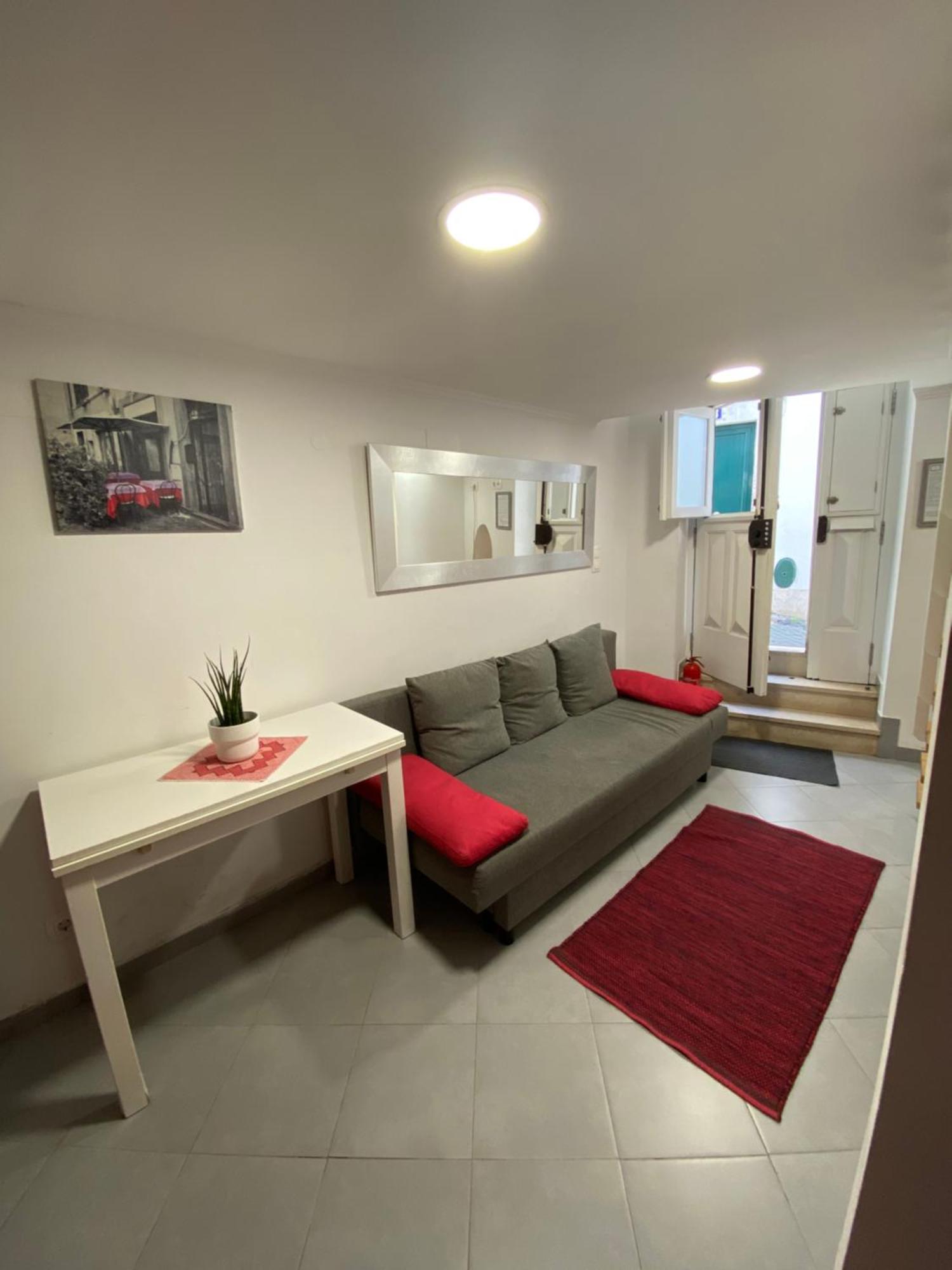 Apartment Charm Of Ii Lisbon